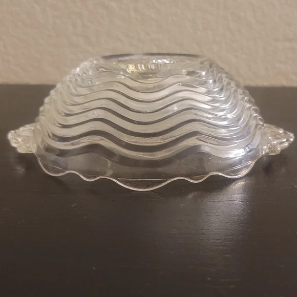 Wavy Ribbed Bowl - Picture 4 of 5